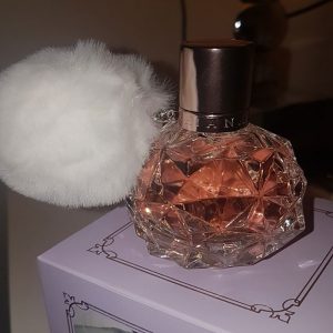Ariana Grande Ari parfum pentru femei