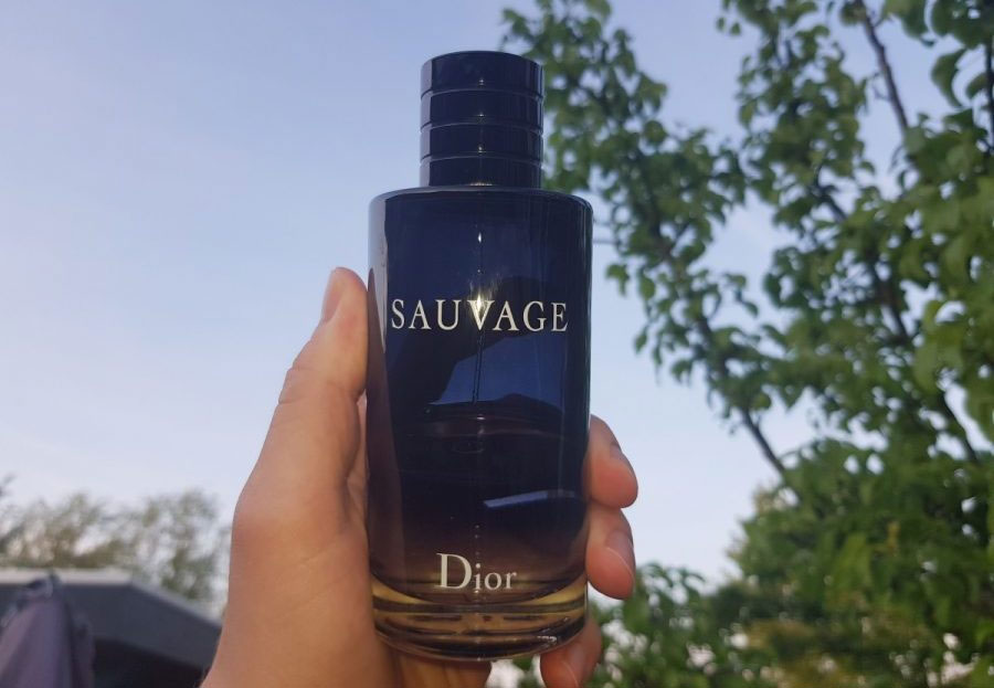 Dior Sauvage parfum pentru barbati